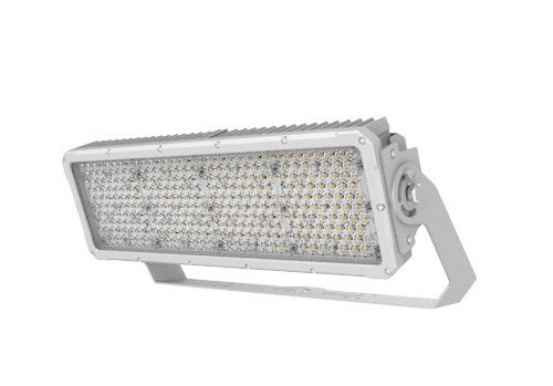 비바람에 견디는 멀티신을 밝히는 뒤뜰 농구 야외 경기장