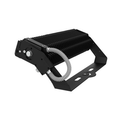 비바람에 견디는 멀티신을 밝히는 뒤뜰 농구 야외 경기장